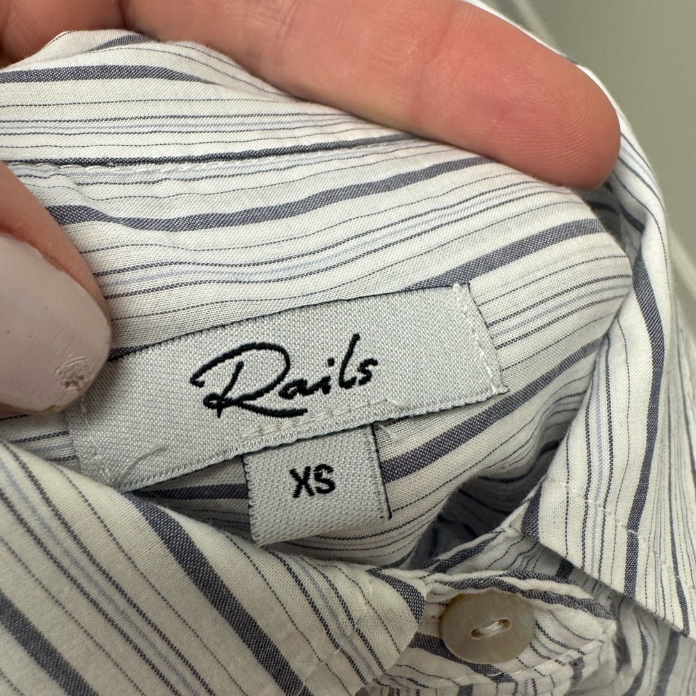 Rails Hartley 100% Cotton Button Down in Penfield… - image 4